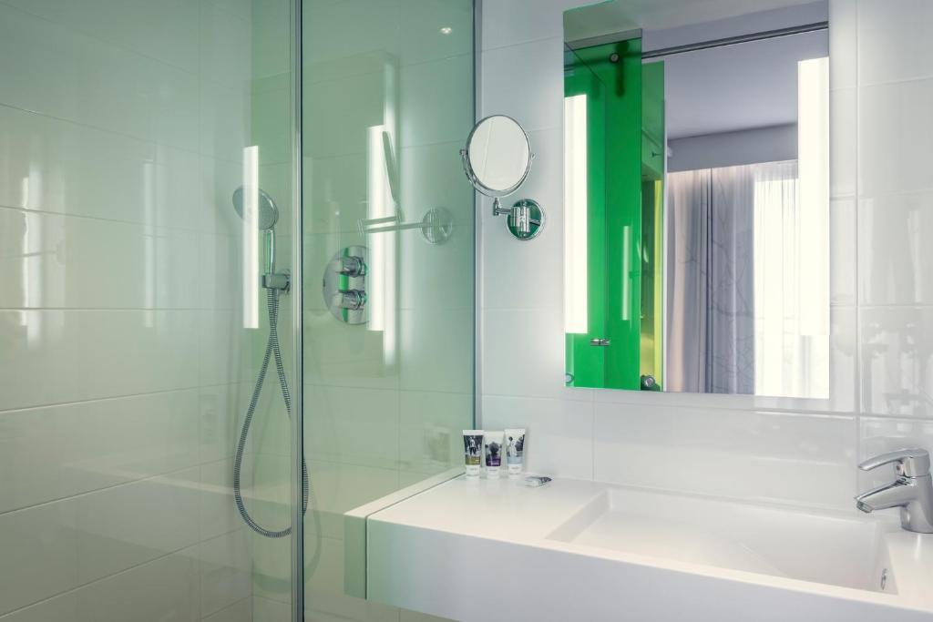 Mercure Paris Gare Du Nord Екстериор снимка